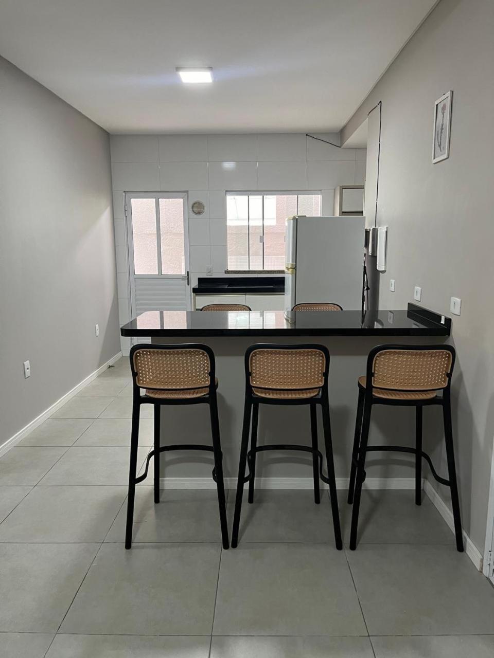 Apartamento Fatima Para Familia Appartement Balneário Camboriú Buitenkant foto